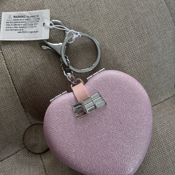 Gorgeous pink Rhinestone Heart Mirror Keychain/bag charm. Excellent quality.New - Picture 5 of 5
